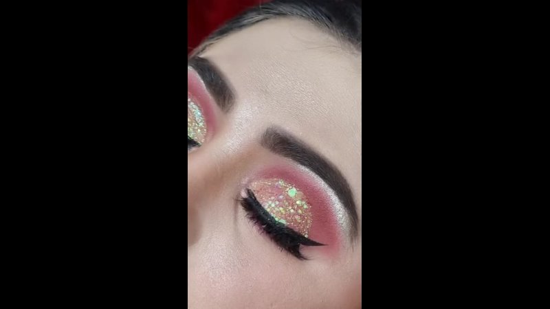 Lashes Beauty Parlour - 3-Minutes Pink Glittery Eye Makeup Tutorial ｜ Pink Cut Crease Eye Makeup