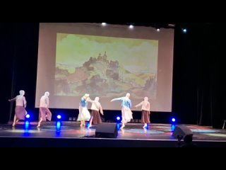 арабеск.  танец из балета Конёк Горбунок