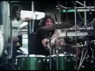 Led Zeppelin - Immigrant Song (Live 1972)