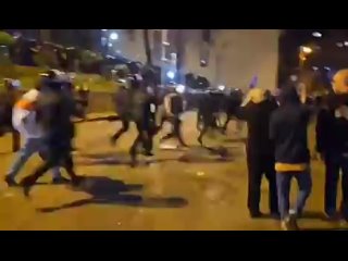 Спецназ Грузии начал разгон митинга против закона об иноагентах