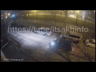 Дрифтер на большой скорости врезался во встречный автомобиль в Южно-СахалинскеВ ночь с четверга на пятницу водитель серебряной
