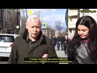 El alcalde de Járkov, nombrado por Kiev, Terekhov, en un ucraniano entrecortado, intenta convencer al periodista de que en la pa