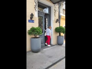 🖊🖊🖊 🖊🖊🖊🖊🖊
в Тбилиси 
Остановились в Royal inn в центральном районе, все рядом.