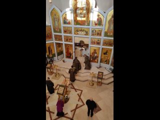 Сейчас в храме : Литургия Преждеосвященных Даров.