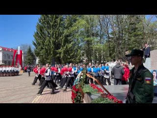 Праздничный танец День Победы от танцевального коллектива Мазлтов