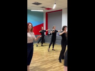 Студия танцев Ивара, конкурсная группа Жени и Яны уровня Beginner