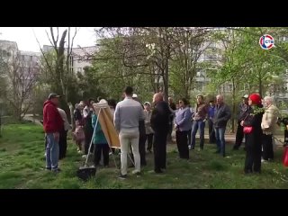 Севастопольцы выбирают проект благоустройства зеленой зоны на улице Хрусталева:
