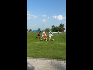 Видео от Футбольная школа им Слуцкого команда 15г