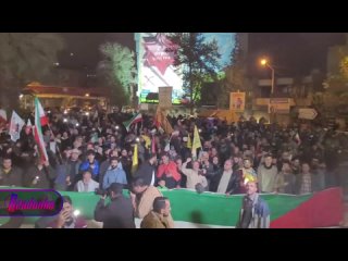 По всему Ирану проходят митинги в поддержку ударов КСИР по ИзраилюРанее стихийные акции в поддержку правительства наблюдались