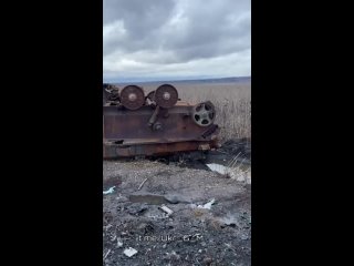 ⚡️🇺🇦Уничтоженная в зоне проведения СВО боевая машина пехоты (БМП-2) боевиков ВСУ💥
📱|U_G_M| (https://t.