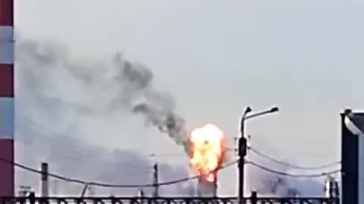 Атака беспилотников на нефтезавод в Рязани
