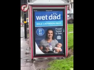 Valeurs occidentales : publicit pour des pilules pour lactation masculine