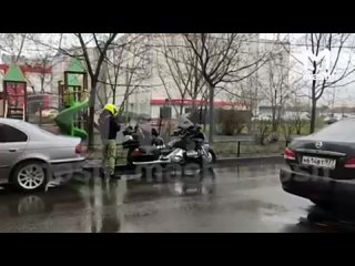 ️ La confrérie des motards de Moscou s’est jointe à la recherche de Shahin, 21 ans, soupçonné du meurtre d’un motocycliste de 25