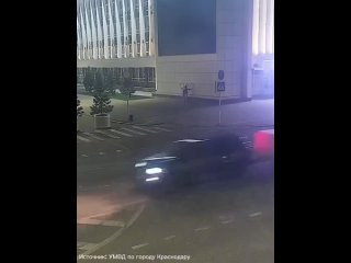 Новосибирца задержали за роспись здания администрации в Краснодаре