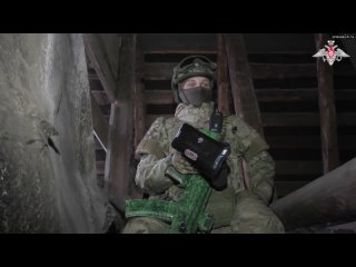 Воздушная дуэль: российский расчет ударного БпЛА метким сбросом уничтожил украинский беспилотник Ба