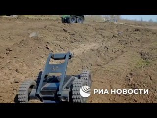 The Espanyola brigade has become a platform for testing robotic military vehicles, its commander told RIA Novosti