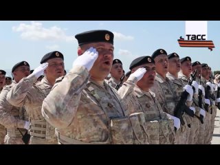 A parade in honor of Victory Day was held at the Russian Khmeimim airbase in Syria, with 1.2 thousand Russian and Syrian mili