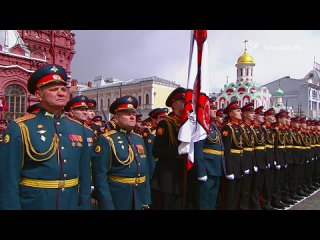 Президент выступил на военном параде