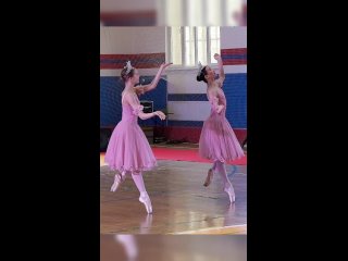 Видео от Детский театр танца и балета BERKANA