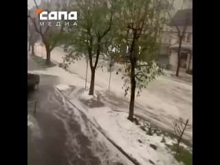 Из-за сильного ливня с градом затопило несколько микрорайонов Нальчика