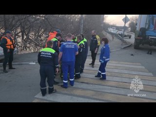 В Кургане спасли мужчину с сердечным приступом из затопленного садоводства