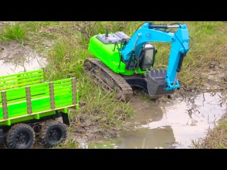 RC Excavator Mud Riding vs Zil 131 6x6 Truck Challenge