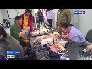 Мастер-класс по изготовлению изделий из кости и рога прошел в Горно-Алтайске