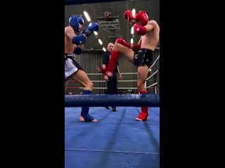Видео от “Меу-Дам“ - Тайский бокс, Кунг-фу, Йога Москва