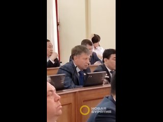 Депутат Михаил Степанов ответил коммунистам, почему в городе важны депутаты - одномандатники