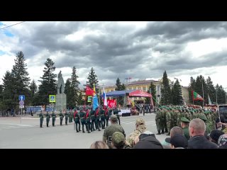 Внимание, говорит и показывает столица Республики Тыва  город Кызыл!,  с этих слов ведущего сегодня на площади Арата началс