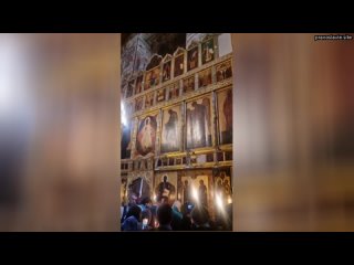 Невозможно вырвать из визуальной памяти красоту соборов Московского Кремля. Со вчерашней литургии вс