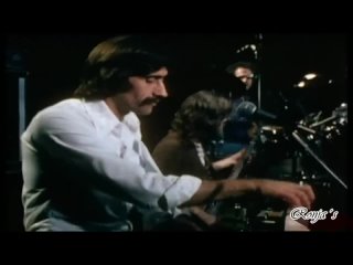Dr. Hook & The Medicine Show - When You're In Love With A Beautiful Woman