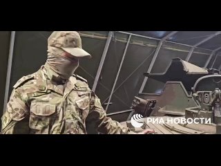 Por primera vez, los soldados del Distrito Militar Central mostraron el vehculo de evacuacin estadounidense M88A Hercules Abra