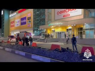 🚨 Вчера вечером в ТЦ «Максимир» из-за задымления эвакуировали 60 человек

Информация о пожаре в торговом центре поступила в МЧС