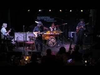 STANDING OVATION- Mike Stern, Dennis Chambers, Gary Grainger, Leni Stern  Bob Franceschini (2-9-23)