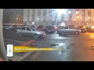 Таксист в Оренбурге отправил на асфальт неадекватного пассажира, который отказался ехать.