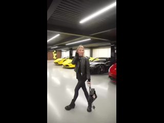 🥰 Меллстрой подарил Алле Брулетовой Lamborghini Urus