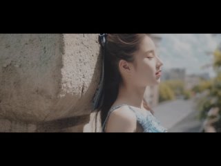 MV    (LOONA HeeJin)  ViViD (Acoustic Mix)