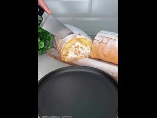 Рулет с яблоками и орехом 😋
⠀
✅Ингредиенты:
Яблоки - 6