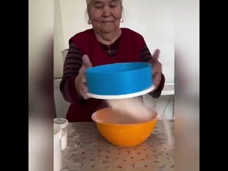 Видео от Бабушки и дедушки СССР