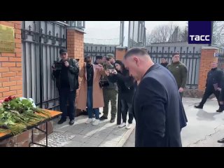 ▶️ Акция памяти по жертвам теракта в концертном зале “Крокус сити холл“ прошла у здания посольства России в Цхинвале