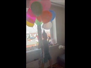 Video van Мишка Тедди/ Воздушные шары  г. Новосибирск