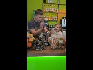 Видео от Семейное кафе Фуд Стейшен  в Новочебоксарске