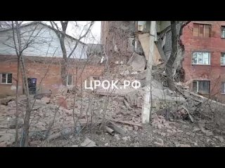 Аварийное общежитие в Черногорске всё-таки обрушилось