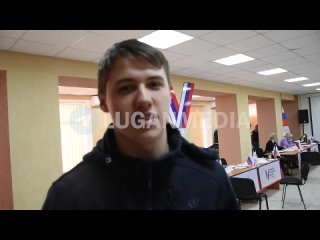 Александру Гнатюку из Беловодска 18 лет. Он впервые в своей жизни участвует в избирательном процессе: