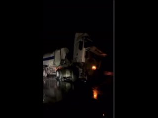 На трассе Липецк — Данков грузовик врезался в ограждение

Известно, что 14 апреля, около 23:40, в Лебедянском районе «Рено Преми