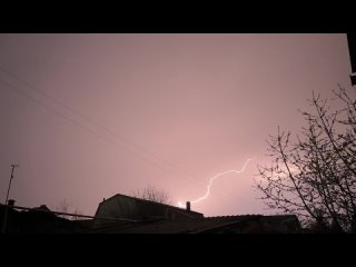 Первая гроза, стало быть  
⛈🌩.