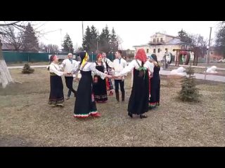 Танок Курской области Из-за лесеку