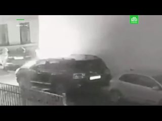Мужчина поджег автомобиль соседа