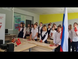 В рамках проекта «Лица дружбы» между гимназией №4 г.Новгород и школой №2 г.Энергодар был проведен телемост, посвященный Дню Побе